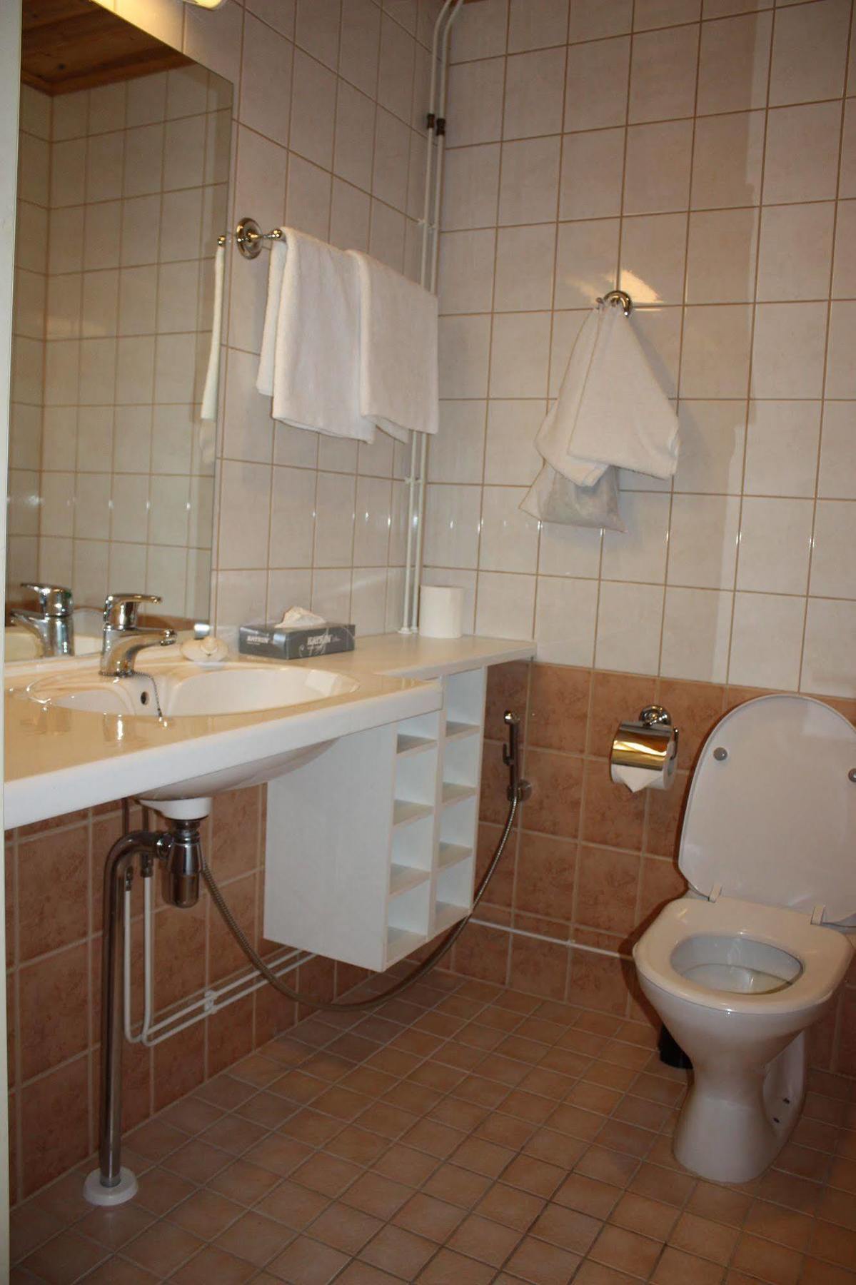 Summer Hotel Tott Savonlinna Ngoại thất bức ảnh